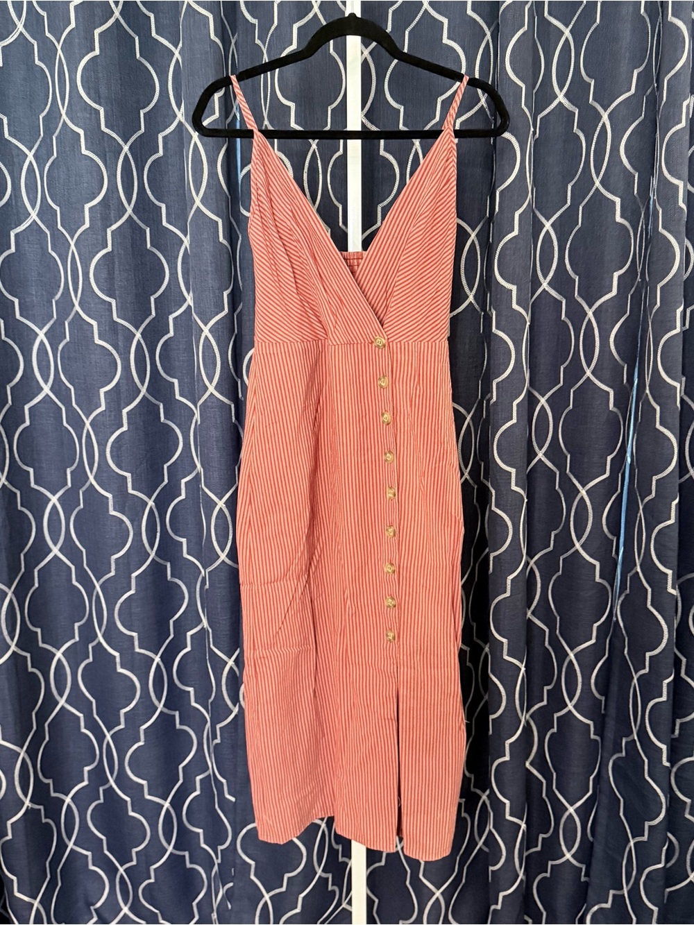 Knotsisters Red-Striped V-Neck Button-Front Midi Dress Size XS B25